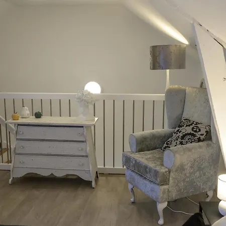 Marockansk riad Beautiful 2-bed Lakeside In