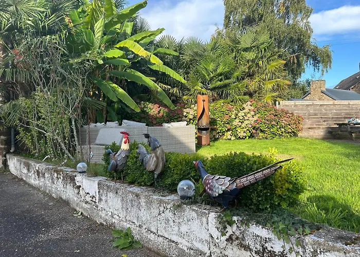 Beautiful 2-bed Lakeside In