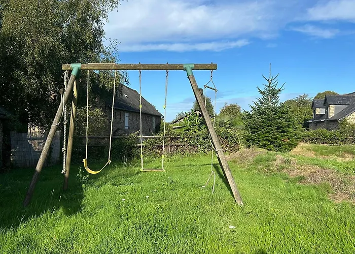 رياد Beautiful 2-bed Lakeside In Montenay